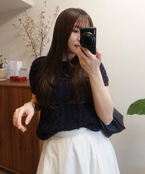 Reurie'(レウリィ)の「ショートスリーブケーブルニット(saki select) / 半袖 フェミニン 韓国 大人カジュアル モノトーン 春服 夏服(ニット/セーター・レディース・アイボリー/グレー/ネイビー・FREE)」の9枚目の写真