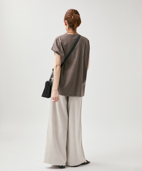 VERMEIL par iena(ヴェルメイユパーイエナ)の「upper hights アッパーハイツ THE BLAIR L85317102/L8G317102(デニムパンツ・レディース・サックスブルー・26/25/24/23)」の4枚目の写真