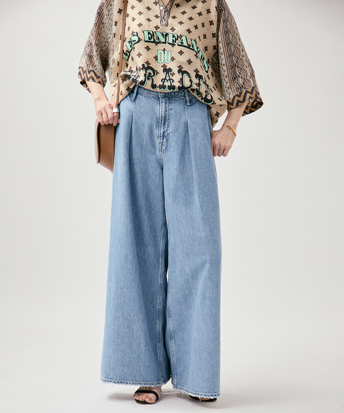 VERMEIL par iena(ヴェルメイユパーイエナ)の「upper hights アッパーハイツ THE BLAIR L85317102/L8G317102(デニムパンツ・レディース・サックスブルー・26/25/24/23)」の11枚目の写真