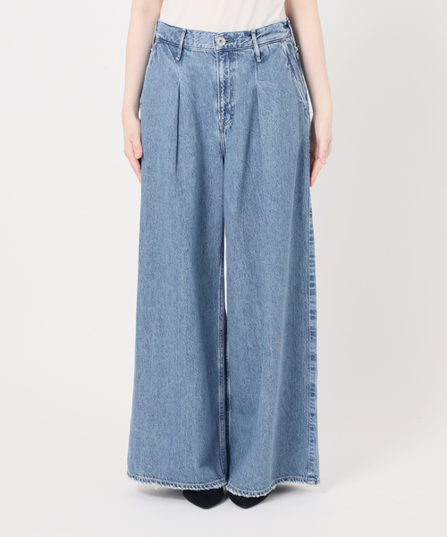 VERMEIL par iena(ヴェルメイユパーイエナ)の「upper hights アッパーハイツ THE BLAIR L85317102/L8G317102(デニムパンツ・レディース・サックスブルー・26/25/24/23)」の13枚目の写真