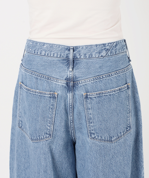 VERMEIL par iena(ヴェルメイユパーイエナ)の「upper hights アッパーハイツ THE BLAIR L85317102/L8G317102(デニムパンツ・レディース・サックスブルー・26/25/24/23)」の17枚目の写真