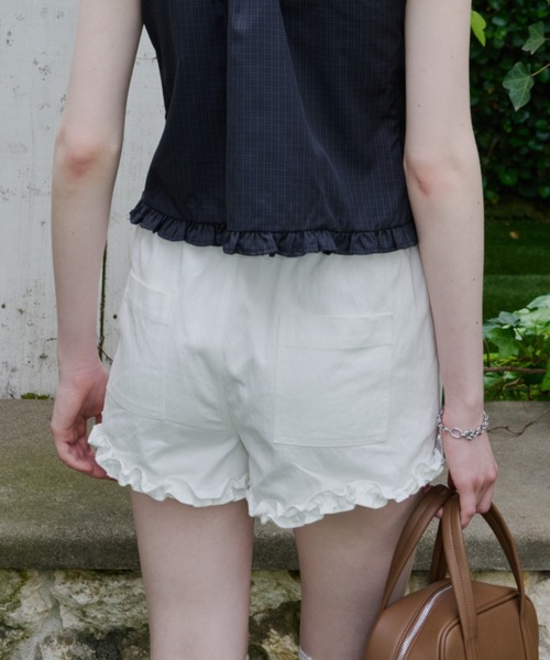 GIUNON(ジウノン)の「hem frill short pants / ヘムフリルショートパンツ(その他パンツ・レディース・ホワイト/ブラック・FREE)」の20枚目の写真