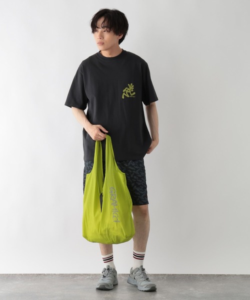 GLOBAL WORK(グローバルワーク)の「GRAMICCI(グラミチ)/ロゴTシャツ/半袖/595914(Tシャツ/カットソー・メンズ・シャーベット/ブラック/ホワイト・MEDIUM/X-LARGE/LARGE/SMALL)」の5枚目の写真
