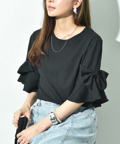 INTERPLANET(インタープラネット)の「カット楊柳袖リボンデザインプルオーバー(Tシャツ/カットソー・レディース・アイボリー/ブラック・FREE)」の2枚目の写真