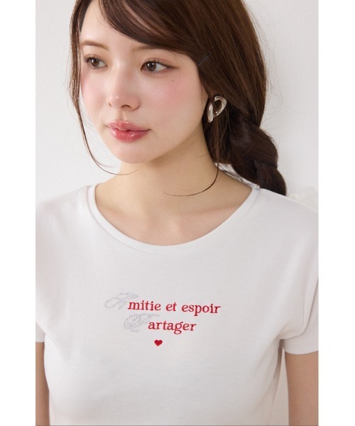 rienda(リエンダ)の「ラインストーンコンパクトロゴTシャツ 春服 夏服(Tシャツ/カットソー・レディース・レッド/ホワイト/ネイビー・FREE)」の12枚目の写真