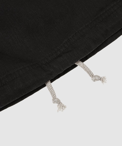 WhoWhat(フーワット)の「DRAWCORD PANTS(その他パンツ・メンズ・キャメル/ブラック・M/S)」の9枚目の写真