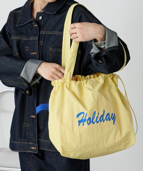 BONLECILL Marche(ボンルシールマルシェ)の「【BONLECILL Marche】《A4収納》HOLIDAYロゴトートバッグ(トートバッグ・レディース・レッド/ブルー/イエロー/アイボリー・FREE)」の4枚目の写真