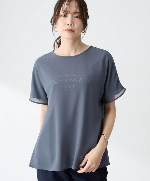 A/C DESIGN BY ALPHA CUBIC（エーシーデザインバイアルファキュービック）の「シアーレイヤードロゴTシャツ【すごツヤ】（Tシャツ/カットソー・レディース・ブラック/チャコールグレー・M/L/LL/3L）」の2枚目の写真
