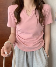 Teem Store（チームストア）の「サイドギャザー リボンVネックタイトT シャーリング半袖タイトＴ（Tシャツ/カットソー）」