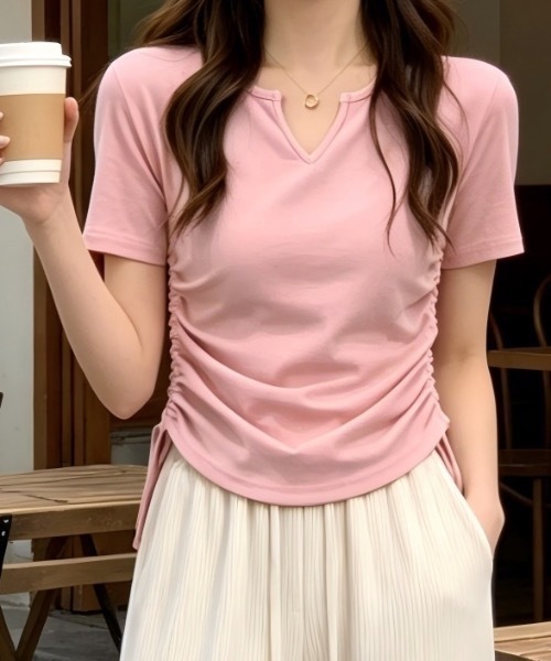 Teem Store(チームストア)の「サイドギャザー リボンVネックタイトT シャーリング半袖タイトT(Tシャツ/カットソー・レディース・ブラック/チャコール/ピンク/ホワイト・M/S)」の13枚目の写真