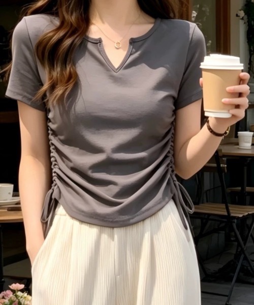 Teem Store(チームストア)の「サイドギャザー リボンVネックタイトT シャーリング半袖タイトT(Tシャツ/カットソー・レディース・ブラック/チャコール/ピンク/ホワイト・M/S)」の19枚目の写真