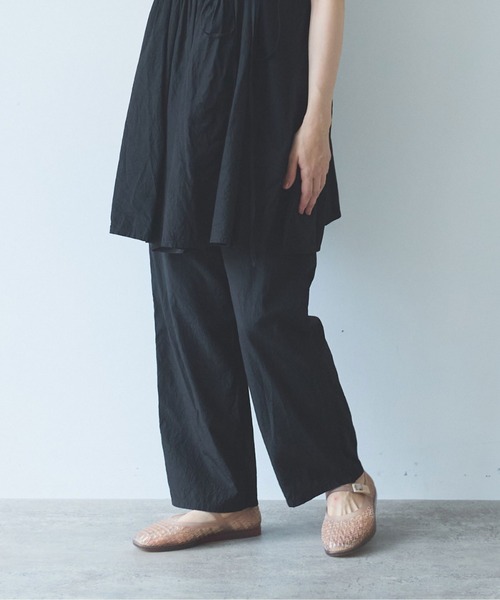 yuni(ユニ )の「Cotton cupra product dye pettit pants(その他パンツ・レディース・ダークブラウン/ピンク/ブラック/パープル・FREE)」の2枚目の写真