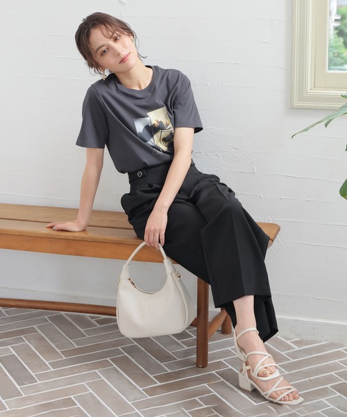 GLACIER lusso(グラシアルッソ)の「【美冷・接触冷感・UVカット・遮熱】フォトプリントTシャツ(Tシャツ/カットソー・レディース・スミクロ/ブラウン/ダークオレンジ/アイボリー・M/LL/L/S)」の19枚目の写真