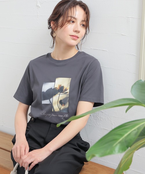 GLACIER lusso(グラシアルッソ)の「【美冷・接触冷感・UVカット・遮熱】フォトプリントTシャツ(Tシャツ/カットソー・レディース・スミクロ/ブラウン/ダークオレンジ/アイボリー・M/LL/L/S)」の21枚目の写真