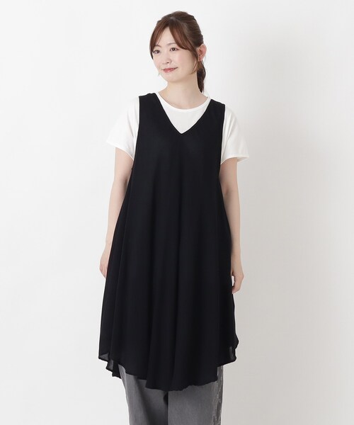 one'sterrace(ワンズテラス)の「リゾート アンブレラワンピース(ワンピース・レディース・ブラック系8/グレー系4・02)」の2枚目の写真