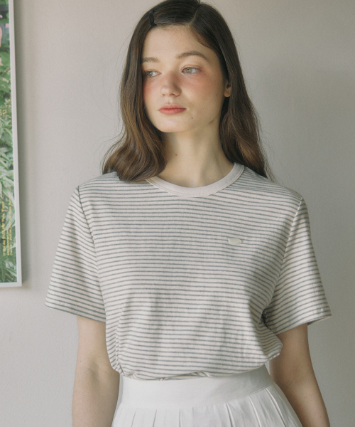 OURHOPE(アワーホープ)の「ホープストライプTシャツ - グレー(Tシャツ/カットソー・レディース・チャコールグレー・FREE)」の3枚目の写真