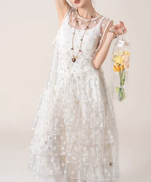 Alvia(アルビア)の「チュールフリルロングワンピース(ワンピース・レディース・ブラック/ホワイト・M)」の5枚目の写真
