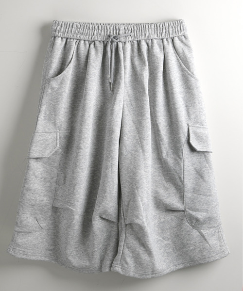 neos（ネオス）の「【neos】スウェット カーゴパンツ メンズ ワイド バレルシルエット クロップド丈 ハーフパンツ ひざ下丈 ピグメント風（カーゴパンツ・メンズ・グレー/ブラック・MEDIUM/LARGE/X-LARGE）」の11枚目の写真