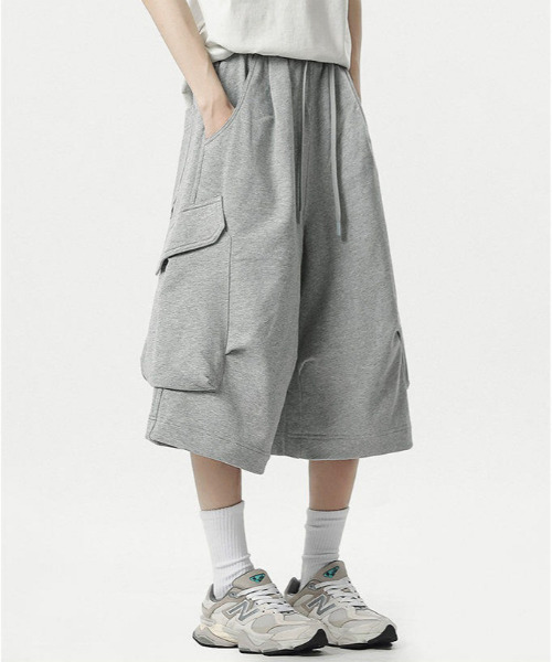 neos（ネオス）の「【neos】スウェット カーゴパンツ メンズ ワイド バレルシルエット クロップド丈 ハーフパンツ ひざ下丈 ピグメント風（カーゴパンツ・メンズ・グレー/ブラック・MEDIUM/LARGE/X-LARGE）」の15枚目の写真
