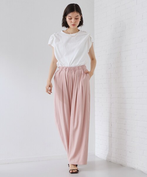 THE SHOP TK (ザ ショップ ティーケー )の「【ひんやり/汗じみ防止】ツイストアクセントトップス(Tシャツ/カットソー・レディース・オフホワイト/グリーン/ブラック/ダークブラウン・13/12)」の7枚目の写真
