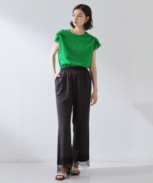 THE SHOP TK (ザ ショップ ティーケー )の「【ひんやり/汗じみ防止】ツイストアクセントトップス(Tシャツ/カットソー・レディース・オフホワイト/グリーン/ブラック/ダークブラウン・13/12)」の15枚目の写真