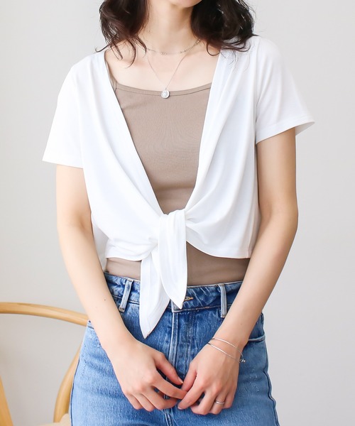 NYLAUS(ナイラス)の「【SG】前結び ショート丈 ボレロカーディガン 半袖カーディガン(カーディガン/ボレロ・レディース・ホワイト/ブラック・LL/M/L/3L/S)」の1枚目の写真