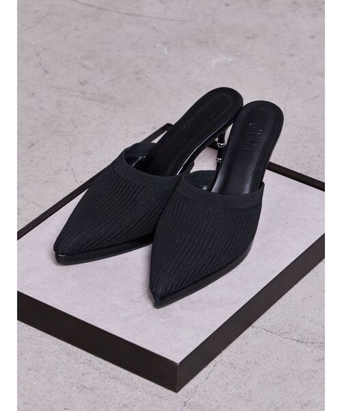 GYDA(ジェイダ)の「フェイクファーbijouミュール(パンプス・レディース・ブラック/アイボリー・SMALL/MEDIUM/LARGE)」の6枚目の写真