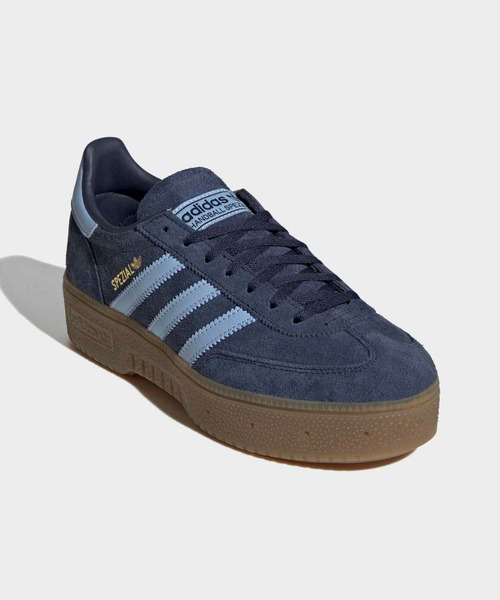 adidas（アディダス）の「ハンドボール スペツィアル ボールド / HANDBALL SPEZIAL BOLD / アディダスオリジナルス adidas Originals 厚底スニーカー（スニーカー・レディース・ブルー・22.0cm/22.5cm/26.0cm/26.5cm/28.0cm/27.0cm/27.5cm/25.5cm/25.0cm/24.5cm/24.0cm/23.5cm/23.0cm）」の4枚目の写真