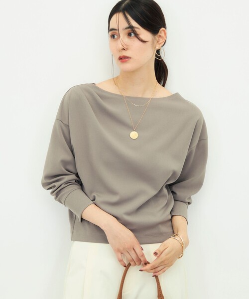 NOLLEY’S Sophi(ノーリーズソフィ)の「【BECシリーズ】《セットアップ対応》ウォッシャブルライトダンボールジョーゼット2WAYプルオーバー(Tシャツ/カットソー・レディース・ブラック/カーキ/ダークブラウン・38)」の3枚目の写真