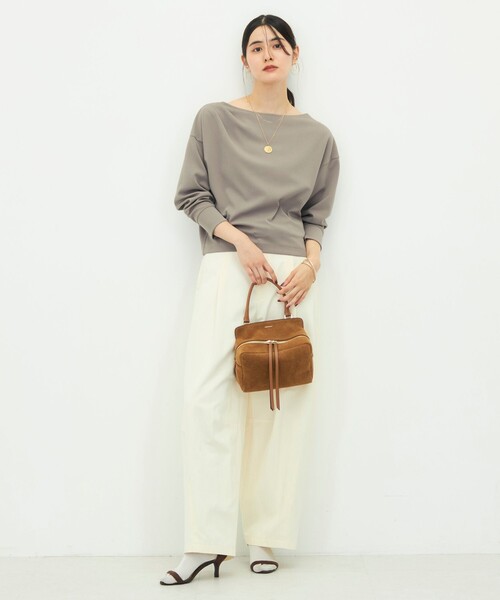 NOLLEY’S Sophi(ノーリーズソフィ)の「【BECシリーズ】《セットアップ対応》ウォッシャブルライトダンボールジョーゼット2WAYプルオーバー(Tシャツ/カットソー・レディース・ブラック/カーキ/ダークブラウン・38)」の7枚目の写真