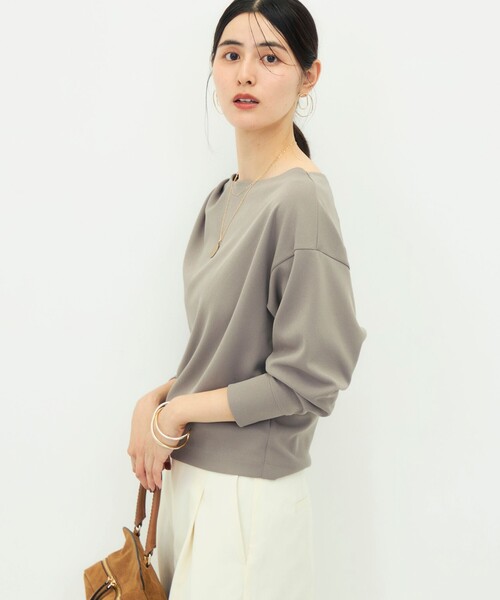 NOLLEY’S Sophi(ノーリーズソフィ)の「【BECシリーズ】《セットアップ対応》ウォッシャブルライトダンボールジョーゼット2WAYプルオーバー(Tシャツ/カットソー・レディース・ブラック/カーキ/ダークブラウン・38)」の10枚目の写真