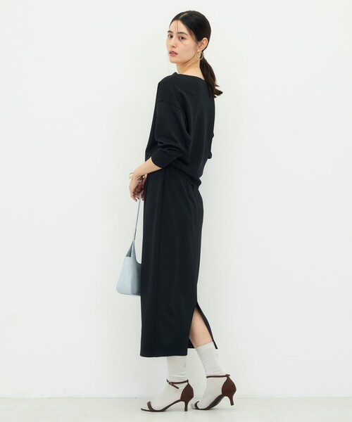 NOLLEY’S Sophi(ノーリーズソフィ)の「【BECシリーズ】《セットアップ対応》ウォッシャブルライトダンボールジョーゼット2WAYプルオーバー(Tシャツ/カットソー・レディース・ブラック/カーキ/ダークブラウン・38)」の18枚目の写真