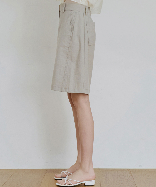 LUSIDA（ルシダ）の「カインピンタック5部パンツ_3カラー（その他パンツ・レディース・ブラック/ブラウン/ベージュ・3(L)/1(S)/2(M)）」の6枚目の写真