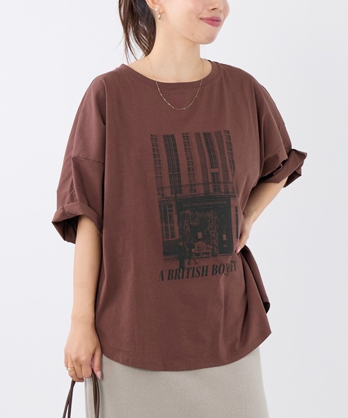 MICA&DEAL(マイカ&ディール)の「フォトプリントハーフスリーブTシャツ(Tシャツ/カットソー・レディース・ブラウン/ホワイト・FREE)」の3枚目の写真