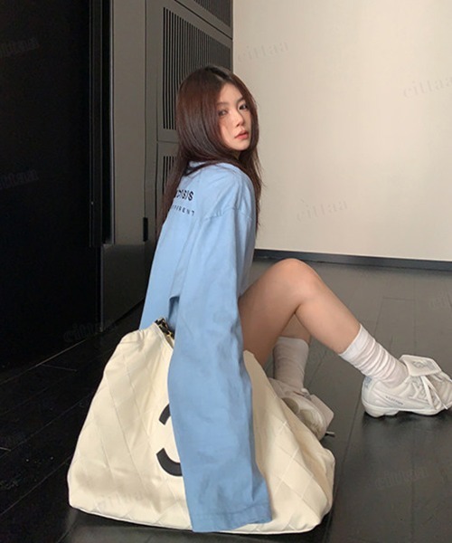 Dalfwin(ダールフィン)の「RICECAKE刺繍バックロゴウォッシュ加工長袖Tシャツ(Tシャツ/カットソー・レディース・ブラック/ブルー・FREE)」の12枚目の写真