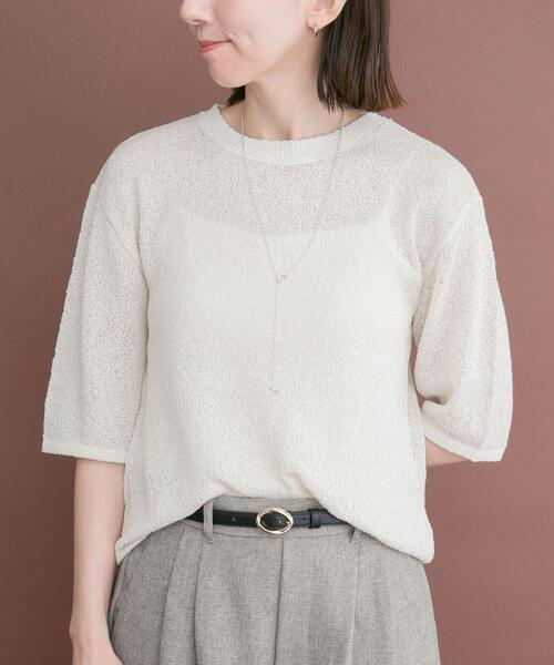 ITEMS URBANRESEARCH（アイテムズ アーバンリサーチ）の「ラメ半袖ニット（ニット/セーター・レディース・オフホワイト/ゴールド/ブラック・FREE）」の2枚目の写真