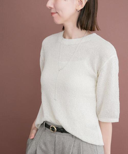 ITEMS URBANRESEARCH（アイテムズ アーバンリサーチ）の「ラメ半袖ニット（ニット/セーター・レディース・オフホワイト/ゴールド/ブラック・FREE）」の4枚目の写真