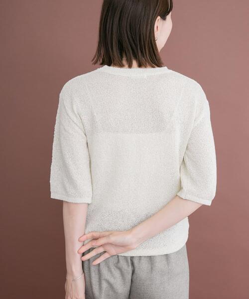 ITEMS URBANRESEARCH（アイテムズ アーバンリサーチ）の「ラメ半袖ニット（ニット/セーター・レディース・オフホワイト/ゴールド/ブラック・FREE）」の6枚目の写真