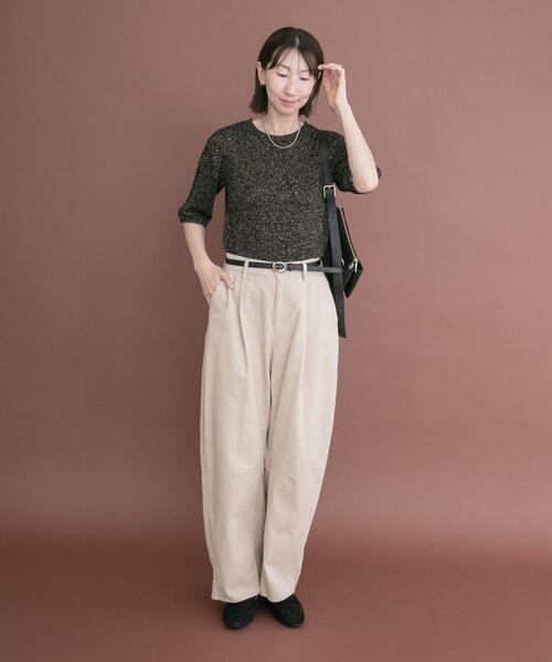 ITEMS URBANRESEARCH（アイテムズ アーバンリサーチ）の「ラメ半袖ニット（ニット/セーター・レディース・オフホワイト/ゴールド/ブラック・FREE）」の13枚目の写真
