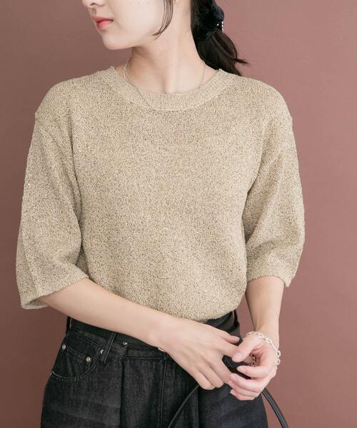 ITEMS URBANRESEARCH（アイテムズ アーバンリサーチ）の「ラメ半袖ニット（ニット/セーター・レディース・オフホワイト/ゴールド/ブラック・FREE）」の20枚目の写真