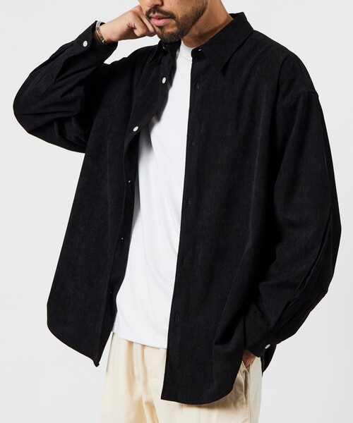FREAK'S STORE（フリークスストア）の「限定展開 Relax Fit リラックスフィット コーデュロイ レギュラーカラー シャツ（シャツ/ブラウス・メンズ・チャコールグレー/ブラック/ブラウン/オリーブ/ベージュ/ナチュラル・SMALL/LARGE/MEDIUM）」の7枚目の写真