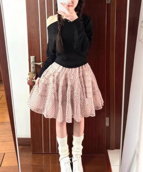 Vipoa(ヴィポア)の「Fluffy dot pattern skirt(スカート・レディース・ピンク・FREE)」の13枚目の写真