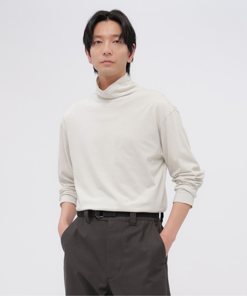 MARGARET HOWELL(マーガレットハウエル)の「PLAIN COTTON JERSEY(Tシャツ/カットソー・メンズ・ブラック/アイボリー・MEDIUM/LARGE)」の2枚目の写真