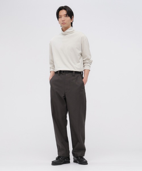 MARGARET HOWELL(マーガレットハウエル)の「PLAIN COTTON JERSEY(Tシャツ/カットソー・メンズ・ブラック/アイボリー・MEDIUM/LARGE)」の3枚目の写真