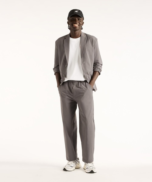 NEW BALANCE(ニューバランス)の「NB GREY ナイロンテーパードパンツ(スラックス・メンズ・ブルーグレー/ブラック/スミクロ・SMALL/MEDIUM/LARGE/X-LARGE/XX-LARGE)」の22枚目の写真