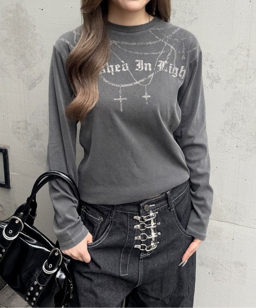 lilful（リルフル）の「【26年秋冬新作】スパンリブ加工 チェーンプリントロンT（Tシャツ/カットソー・レディース・ベージュ/ブラック・M/L）」の9枚目の写真