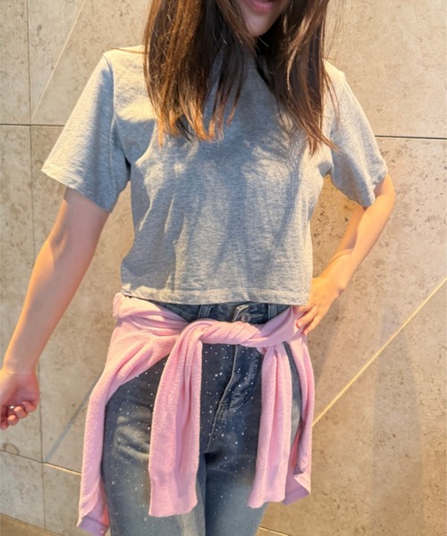 merrylatte(メリーラテ)の「汗染み防止加工 クルーネック クロップドTシャツ(Tシャツ/カットソー・レディース・オフホワイト/アイボリー/杢グレー/ブラック・M/L)」の7枚目の写真