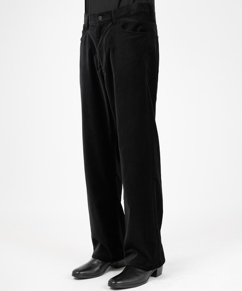 LAD MUSICIAN(ラッドミュージシャン)の「COTTON VELVETEEN STARAIGHT PANTS(その他パンツ・メンズ・ブラック・46/44/42)」の3枚目の写真