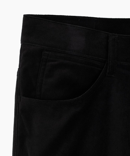 LAD MUSICIAN(ラッドミュージシャン)の「COTTON VELVETEEN STARAIGHT PANTS(その他パンツ・メンズ・ブラック・46/44/42)」の7枚目の写真