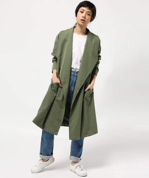 VENCEEXCHANGE（ヴァンスエクスチェンジ）の「オーバーコート（トレンチコート・レディース・ライトグレー/ライトカーキ/ベージュ・MEDIUM）」の3枚目の写真